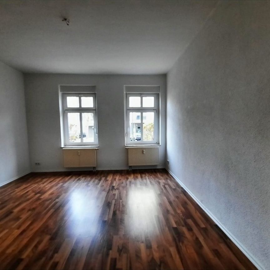 2-Raumwohnung inkl. Einbauküche sucht Nachmieter ! - Photo 1