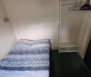 Apartment for rent, Royal Canal Terrace (Dublin City, Ireland) - Photo 3