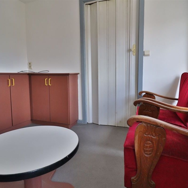 Studio te Kortrijk (8500) - Foto 1