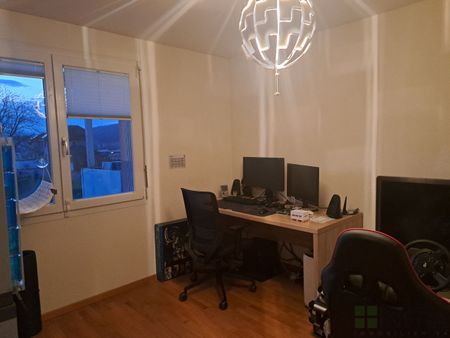 4.5 room apartment on the 1st floor of 100 m2, with elevator - Photo 3