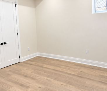 For Lease - 63 Endless Circle, Vaughan, Ontario - Photo 4