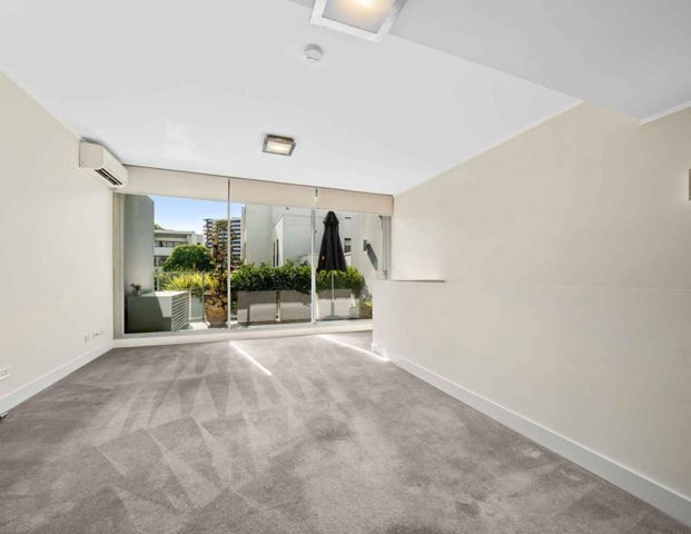 505/12 Danks Street, Rooty Hill - Photo 1