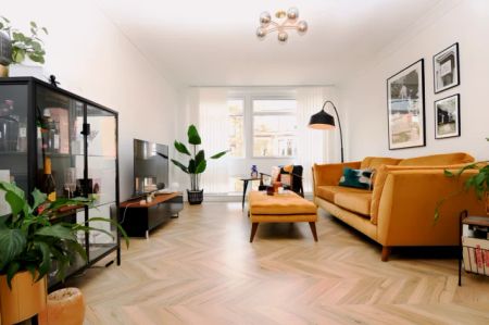 2Bedrooms, 1Bathrooms - Photo 2