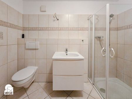 Hochwertig sanierte 2-Raumwohnung. - Photo 2