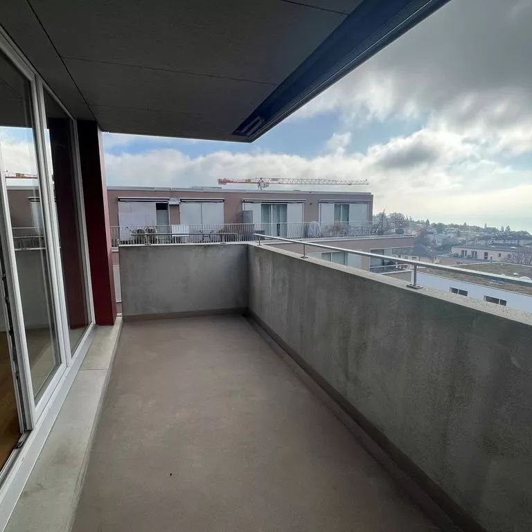 Bel appartement de 4.5 pièces - Quartier Sallaz - Foto 1