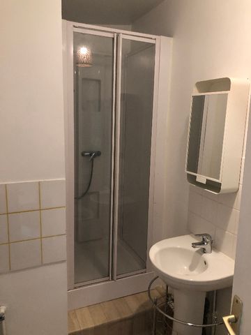Location Appartement 2 pièces 30m² - Photo 5