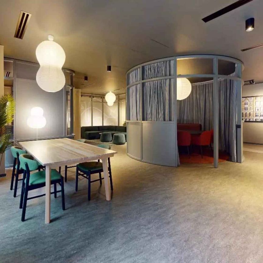 Platinum Studio - Photo 1