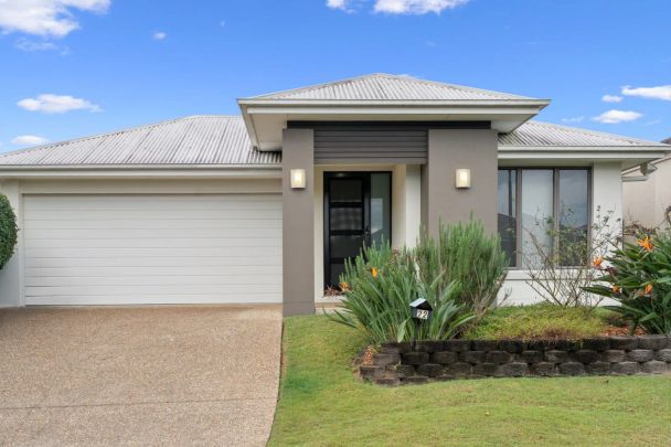 4 Bedroom Plantation Home – North Lakes - Photo 1