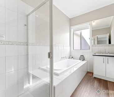 Modern Living with Exceptional Convenience - Photo 6