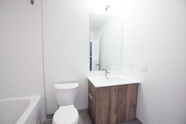 For Lease - 25 Wellington Street Unit# 1811, Kitchener, Ontario - Photo 1