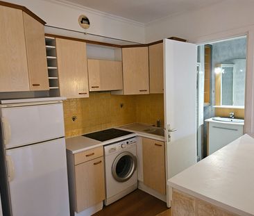 Location Appartement 1 pièce 28m² - Photo 4