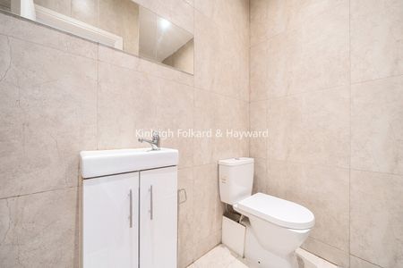 Peckham High Street, SE15 - Photo 2