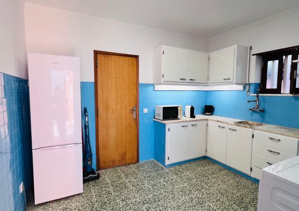 Moradia T2 com Quintal em São Domingos de Rana