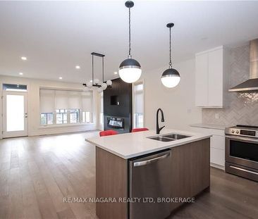 For Lease - 9150 WILLOUGHBY Drive Unit# 27, Niagara Falls, Ontario - Photo 3