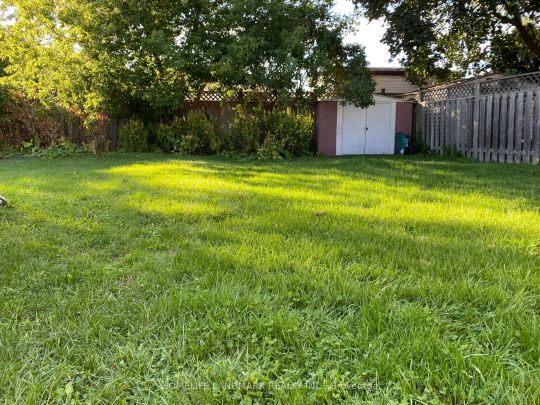 640 Netherton Crescent #Lower - Photo 1