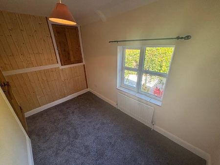 Front Street - Photo 4