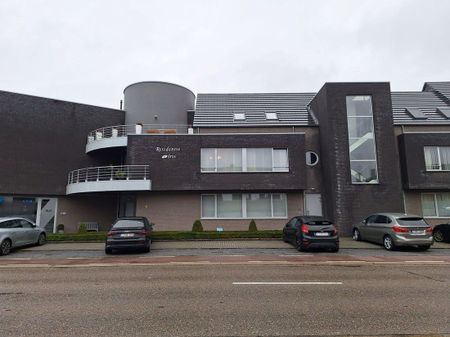 Knus gelijkvloers appartement met leuk zonneterras en tuintje - Photo 2