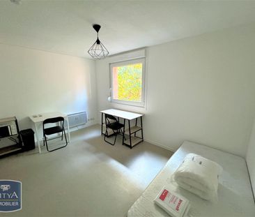 Location Appartement 1 pièce 19m² LILLE 59000 - Photo 2