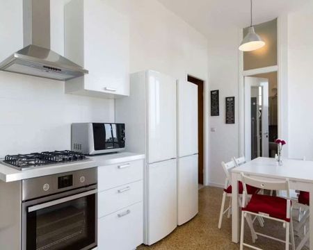 Via dei Salici, Cesano Boscone, Lombardy 20090 - Photo 4