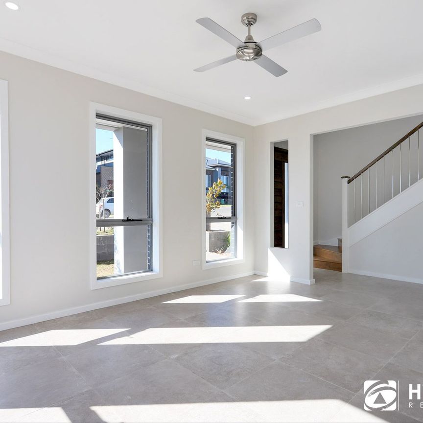 SHORT DISTANCE TO METRO - Photo 1