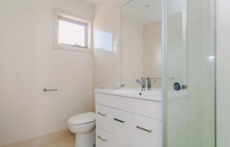 6/2 Minna Street,Blackburn,Victoria 3130, Melbourne - Photo 2