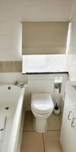 3 bedroom house to rent - Photo 3