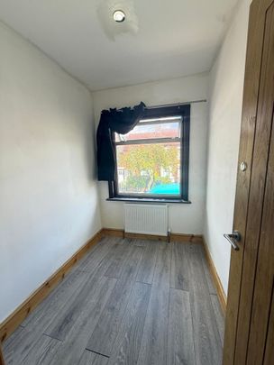 Room in a Shared House, Wyvenhoe Road, HA2 - Photo 1