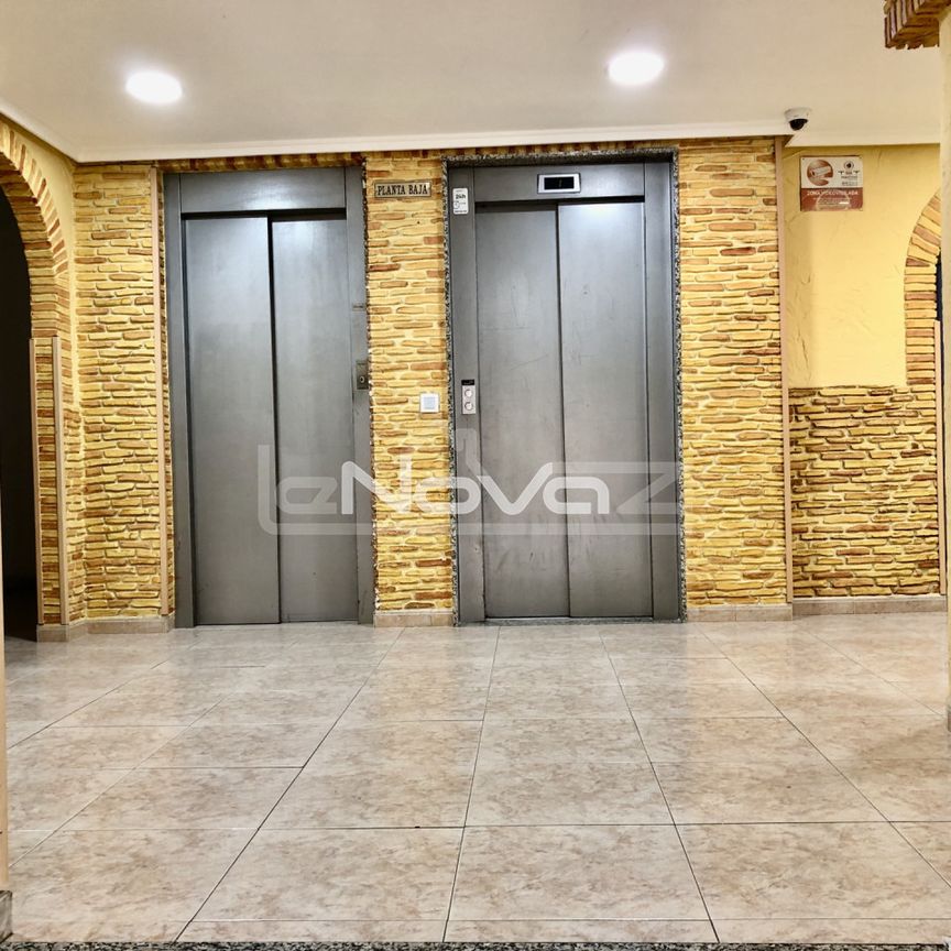 Incredible 1 bedroom apartment with communal p - Photo 1