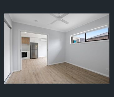 One Bedroom in a Boutique Complex - Photo 6