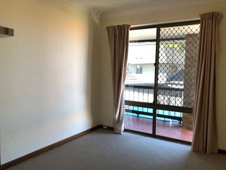 Beachside Beauty! - Photo 4