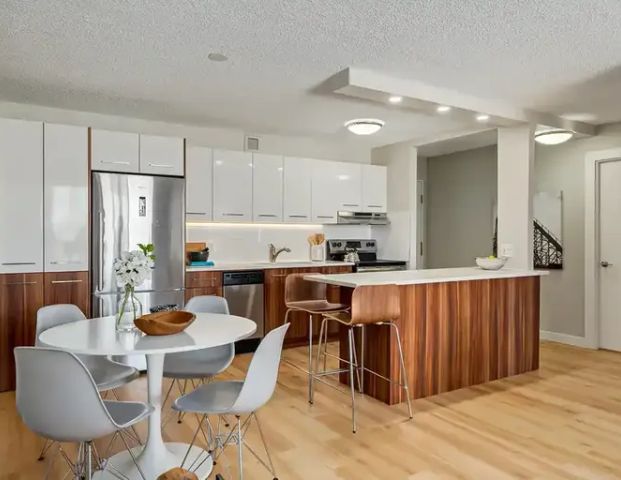 Premier Place | 1122 15th Ave SW, Calgary - Photo 1