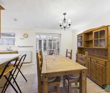 Pound Hill - Photo 3