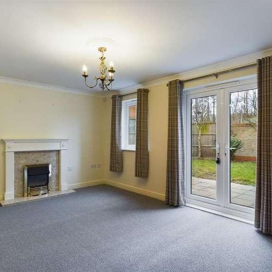 Betjeman Close, Thetford, IP24 - Photo 1