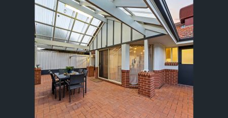 Newly renovated family home in the heart of Rostrevor - Photo 3