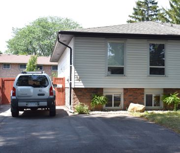 For Lease - 34 Barry Street, St. Catharines, Ontario - Photo 6