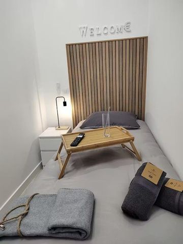 Calle de San Bernardo, Madrid, Community of Madrid 28015 - Foto 5