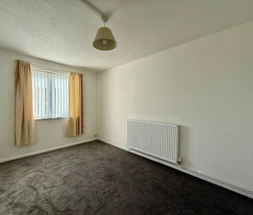 2 bedroom ground floor maisonette to rent - Photo 4