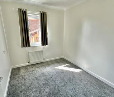 2 bedroom bungalow to rent - Photo 3