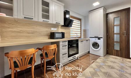 Na prenájom krásnu garsónku so záhradou v obci Kolta - Photo 3