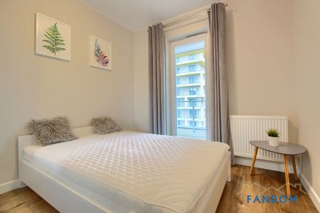 SUPER lokalizacja 34 m2 | ul. Kwiatkowskiego - Photo 3