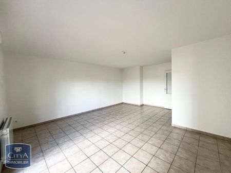 Location Appartement 3 pièces 74m² ROUEN 76100 - Photo 2