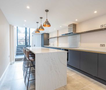 3 bed Terraced House for rent - Photo 5