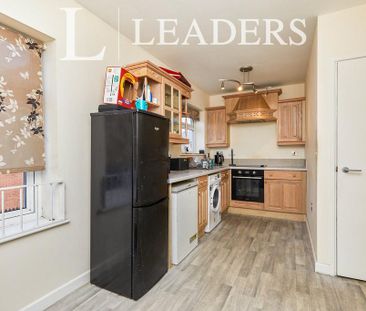 2 bedroom flat to rent - Photo 6