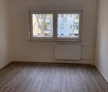 Renovierte 2,5-Zimmer-Wohnung mit Balkon - Foto 6