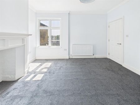 5 bedroom maisonette to rent - Photo 3