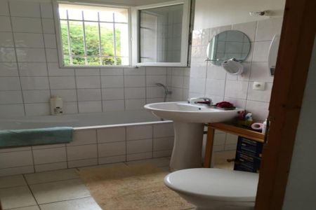 AVIGNON Avenue Etienne Martelange Appartement T2 , 38m2 environ au 1er étage. - Photo 4