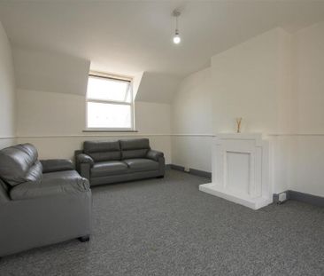 5 bedroom apartment to rent - Photo 3