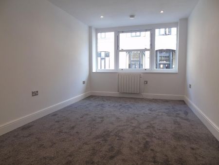 1 bedroom apartment to rent - Photo 2