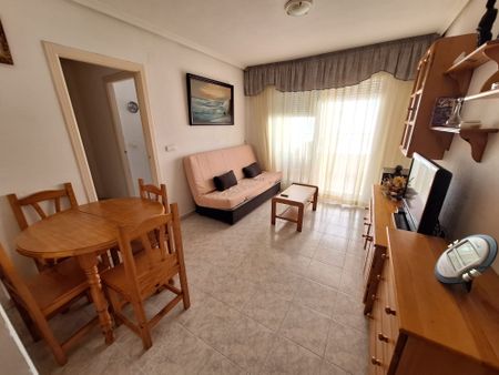 Ref.7468 1 Bedroom Apartment in Torrevieja - Photo 5