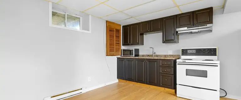 D-250 Ave. de Buckingham, Gatineau | 250 Avenue Buckingham, Gatineau - Photo 1